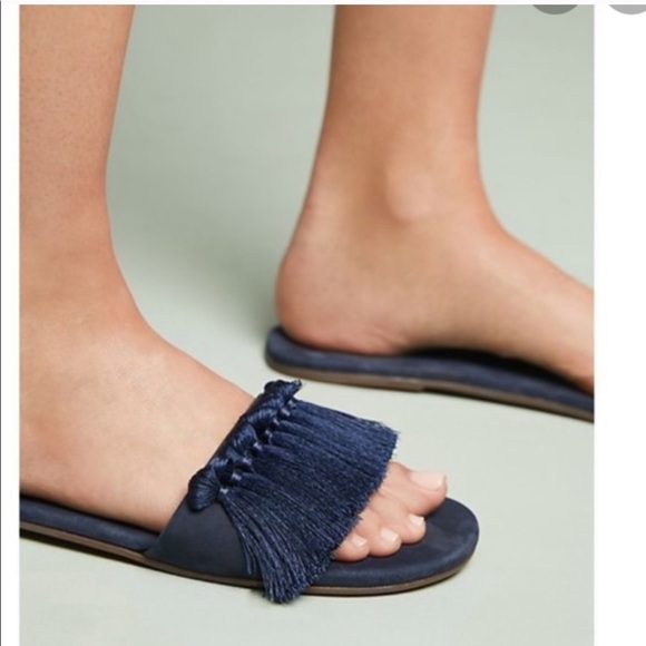 Schutz : Maduna Fringe tassel Slide Sandal - Picture 1 of 6